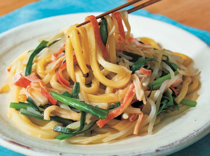 甘みと酸味が絶妙!「エスニック風うどん」