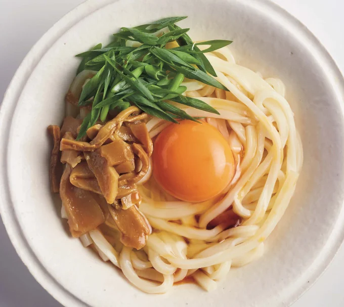 ラー油の辛みがアクセントに「ラーメン風」