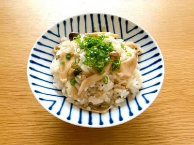  万能ねぎをあしらうと、彩り◎