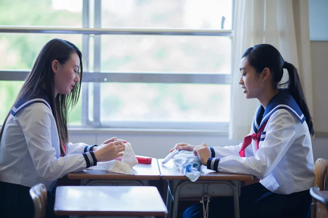 「普通の弁当がいい」デコ弁に娘が放った一言に「母親が可哀想」「気持ちわかる」の声