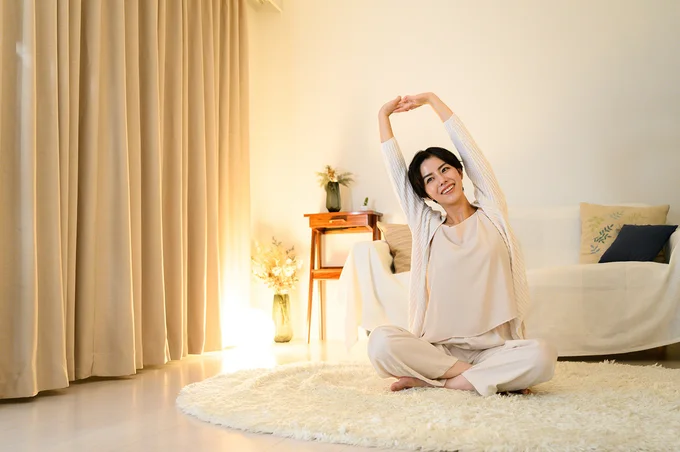 寝る前に、必ずストレッチをしよう