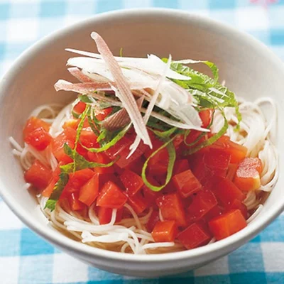 「トマトぶっかけそうめん」 レタスクラブニュースより