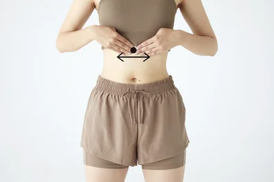 みぞおちを揺らす