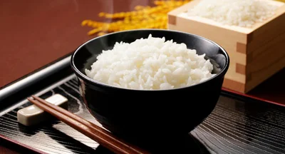 もっちり艶やかなご飯に