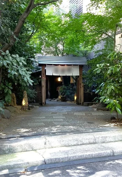NEWS小山慶一郎さん、日本文化を発信するモードなインスタが話題！【「オトナのNEWS」最速とって出し】