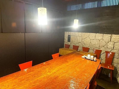 NEWS小山慶一郎さんに撮影中に”ム”と聞くだけで飛び上がるほど苦手なものに遭遇！【「オトナのNEWS」最速とって出し】