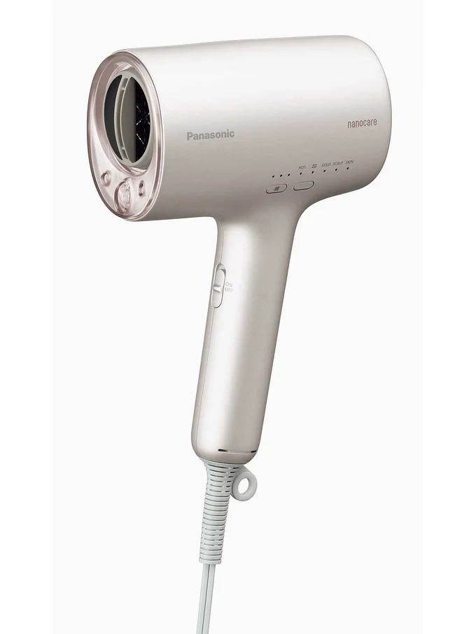 ヘアードライヤー ナノケア ¥38,610(編集部調べ)/パナソニック