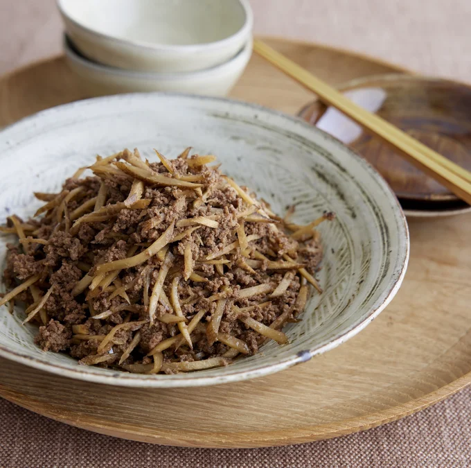 藤井恵さんの定番「牛ごぼうのしぐれ煮」