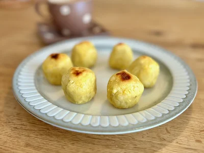 つぶして、混ぜて、丸めるだけ！ ころんと可愛い「一口スイートポテト」