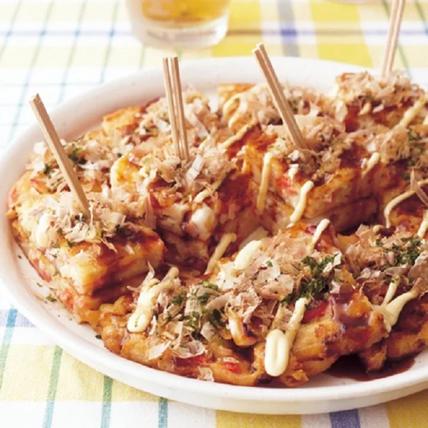 【祭レシピ】おうちで夏祭り気分!? フライパンで作るビックたこ焼き