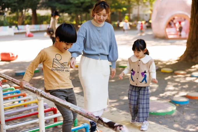 ３つの児童公園には子どもが遊べる遊具が揃っています