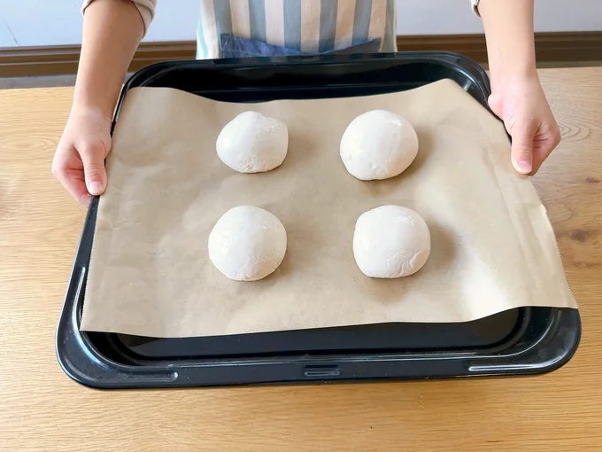 いざ、オーブンへ！　190℃で15分焼く