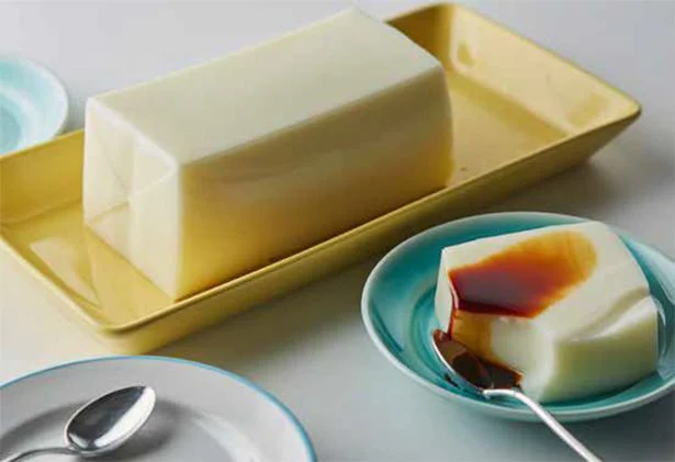 牛乳パックからトゥルン！ 混ぜるだけの手作りおやつ「レンジ牛乳プリン」／やる気1%ごはん（8）