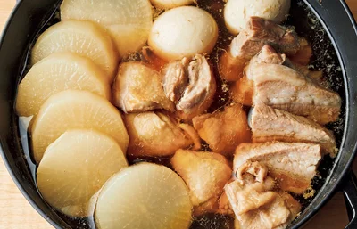 ボリューム満点！ 柔らかお肉と味しみ大根がたまらない「肉おでん」
