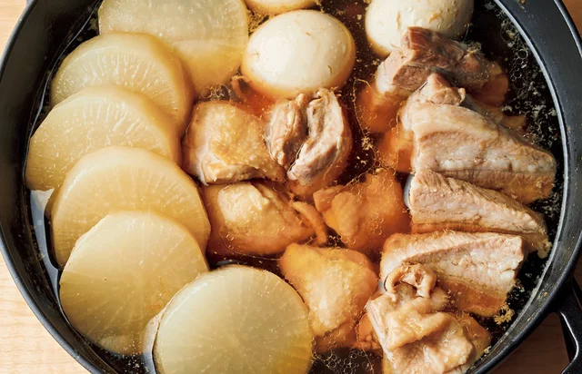 ボリューム満点！ 柔らかお肉と味しみ大根がたまらない「肉おでん」