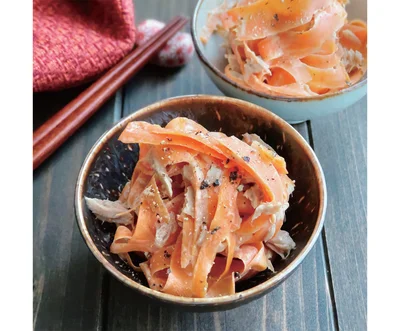 ピーラーでスライスも簡単！「にんじんのツナマヨサラダ」【レンチン副菜】／頑張らないレンチンごはん（9）