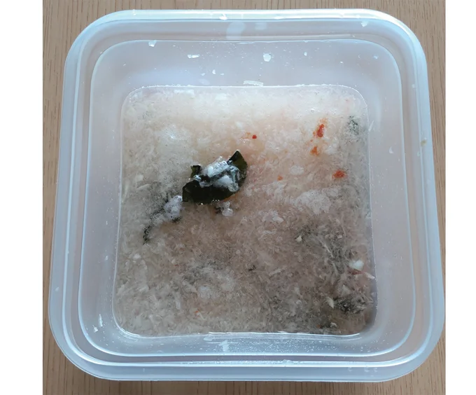 ラップをして電子レンジで3分加熱する