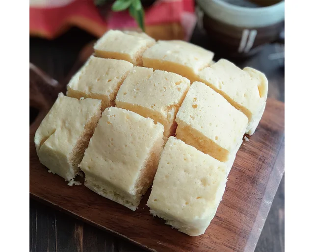全部混ぜてレンチンするだけ。昔懐かしい味わいの「卵蒸しパン」／頑張らないレンチンごはん（12）