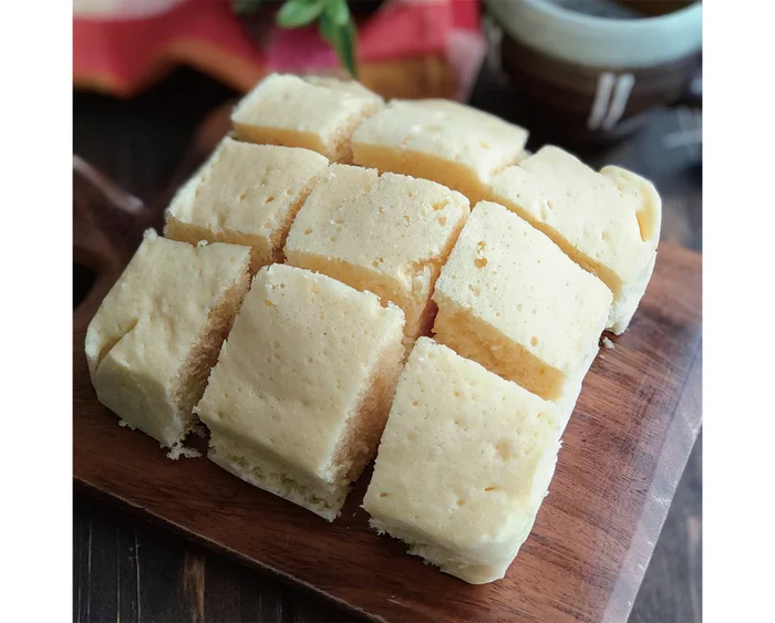 全部混ぜてレンチンするだけ。昔懐かしい味わいの「卵蒸しパン」／頑張らないレンチンごはん（12）