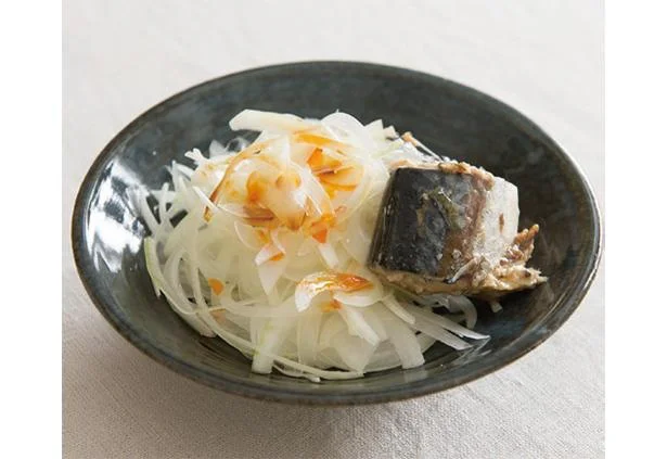 冷やして切れば涙が出ない！ 「スライス玉ねぎとさば缶」レシピ【JA全農広報部さんに聞いたおいしい野菜の食べ方】（2）