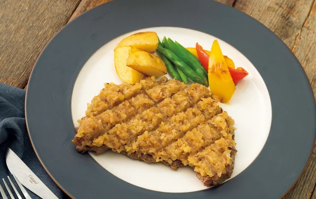 かたいお肉も玉ねぎの酵素で柔らかく。今夜の「優勝」はコレで決まりの「シャリアピンステーキ」／ビールめし2（5）