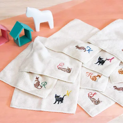 今治タオル ハンカチイニシャル猫刺繍
