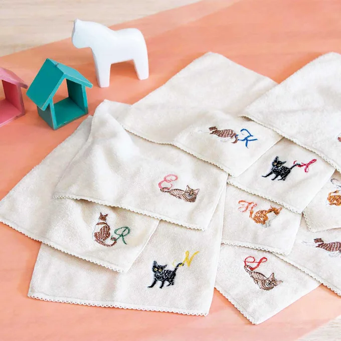 今治タオル ハンカチイニシャル猫刺繍