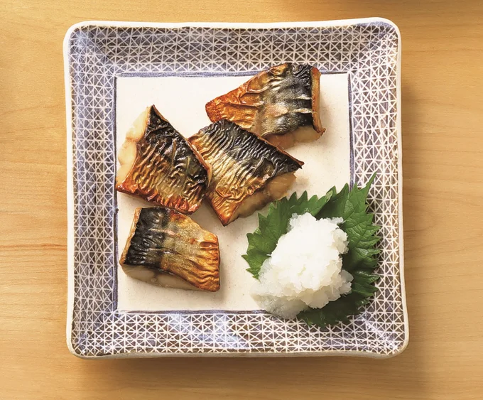 「今日のおかずさばの塩焼き」ふっくらこんがりとした焼き上がり