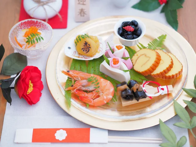 2024年お正月は、約9割がおせち料理を「家族と食べる」と回答。おすすめのお取り寄せおせちは？