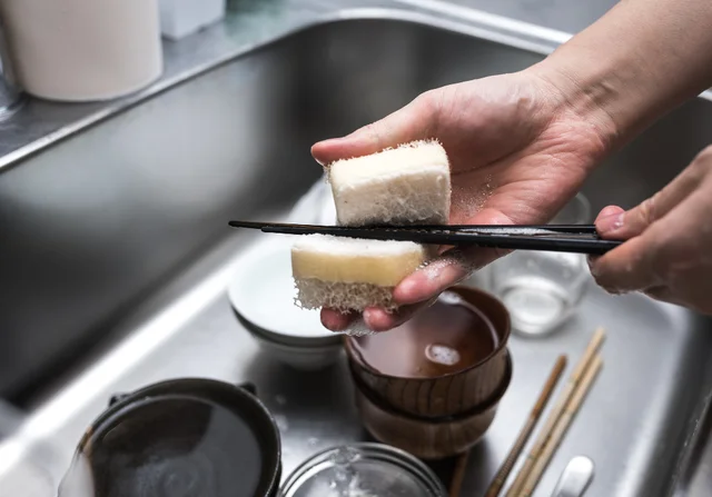 マツコ「洗剤がもったいないからまとめて洗う」。食器洗いで論争勃発！ あなたはすぐ洗う？ ためて洗う？ 