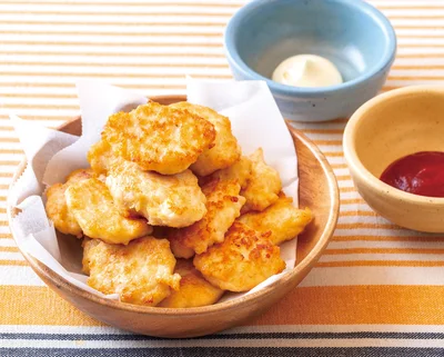 【給食の先生のレシピ】罪悪感なしで食べられる！ふわふわ食感の豆腐ナゲット／給食の先生がつくる家族に愛されごはん（4）