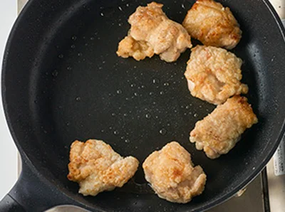 両面に焼き色をつける