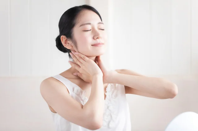 首のお手入れ、どうしてる？消費者の7割以上が悩む「首のシワ」にフォーカスした薬用ネッククリームが登場