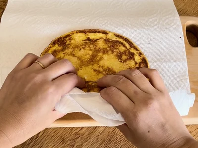 熱いうちに巻いて成形を！