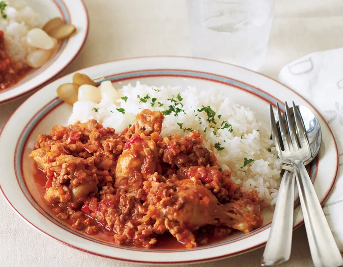３種類のお肉のうまみと栄養が詰まった、トリプルミートのチキンカレー／はるはるママのパワーチャージごはん（1）
