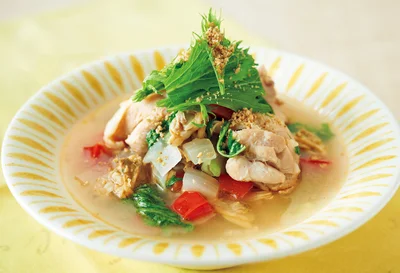 鶏とあさりのにんにくスープ