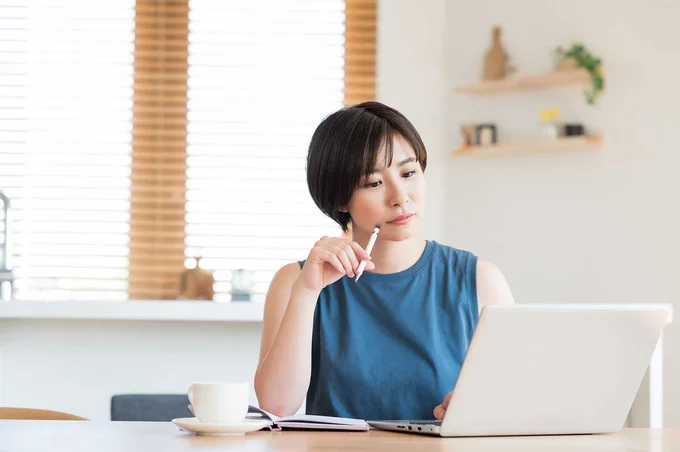 何から始めたらいい?元教員の私が未経験からWebライターになるまでにやったこと