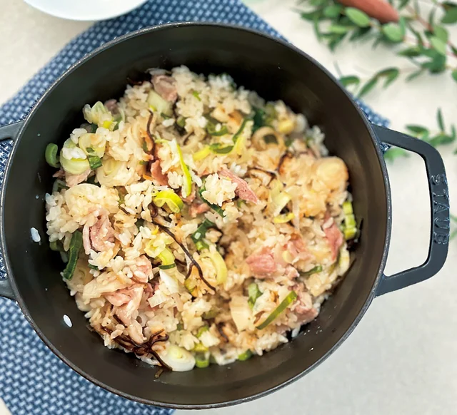 SNSで大反響を呼んだベストレシピ。炊飯器で作る『ねぎ豚ごはん』／野菜のレシピ事典（11）