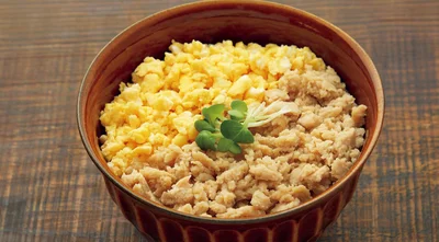 甘辛そぼろ丼