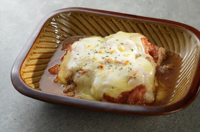 トマトとチーズでイタリアン風！「さばのトマトチーズ焼き」