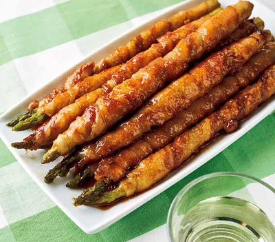 肉から出た脂は軽くふき取っておくと、調味料がからみやすくなります