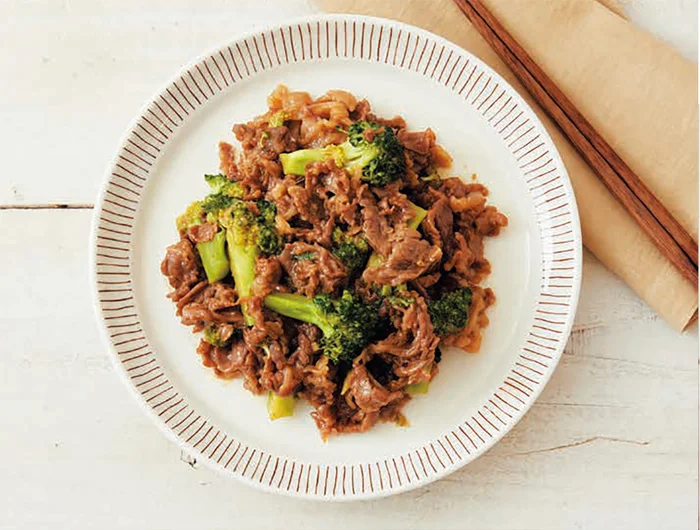 中華料理店にも負けない味。飽きずに食べられる「牛肉とブロッコリーのオイスター炒め風」／奇跡のレンジおかず202（3）