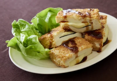 ダイエットにおすすめ「厚揚げのチーズサンドカツ」【肉を使わず満足度MAX！】