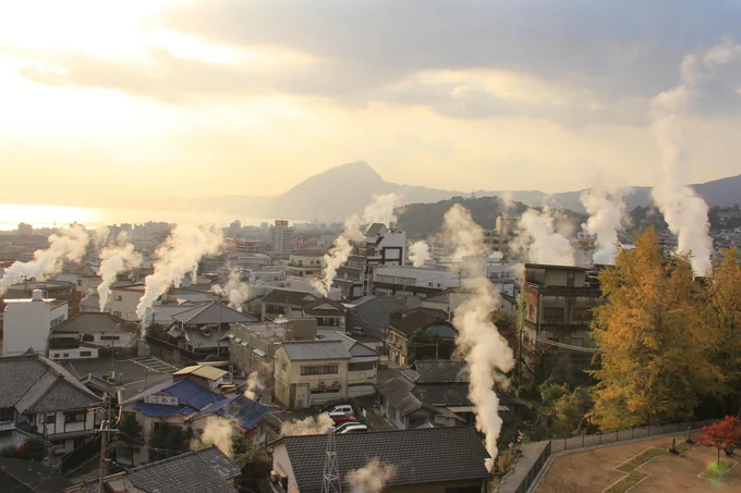 別府市の湯けむり