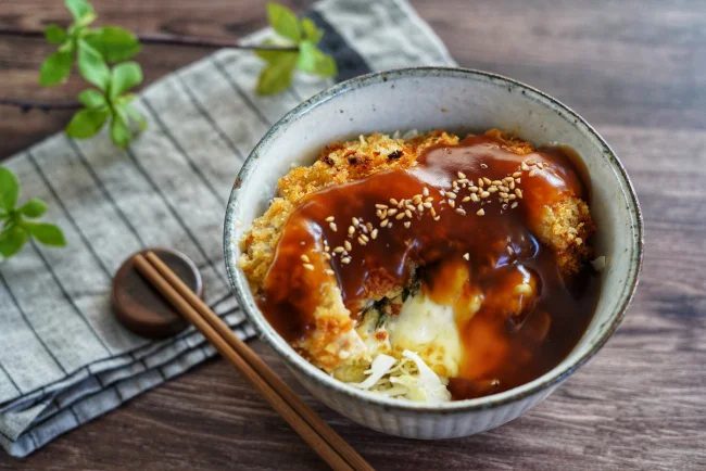 昆布ぽん酢とろみあんかけミルフィーユカツ丼