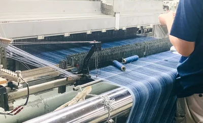 染色・織り・縫製、全て愛知県 三河地方で行う、完全国内生産