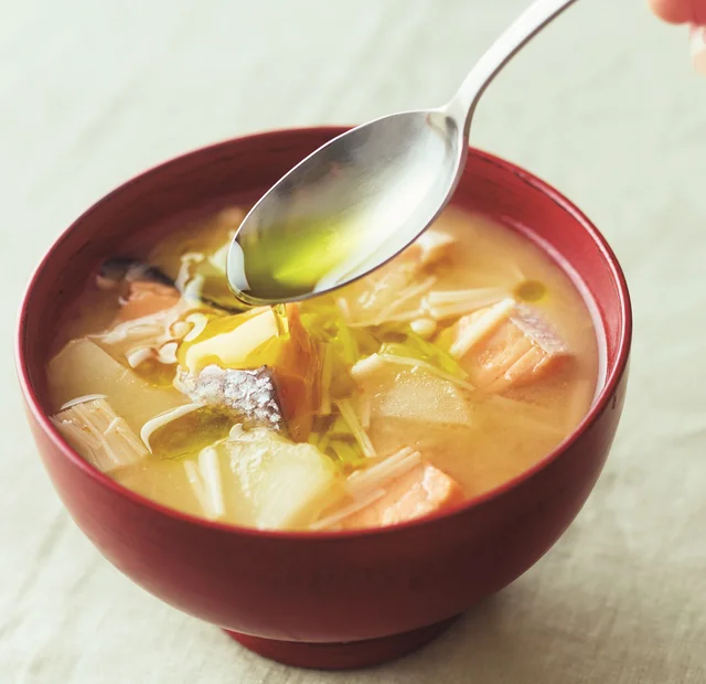 みそで腸活＆オリーブ油でさびない体にする「最強」みそ汁レシピ3品