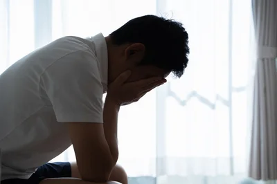 朝起きると妻の呼吸が止まって…（写真はイメージです）