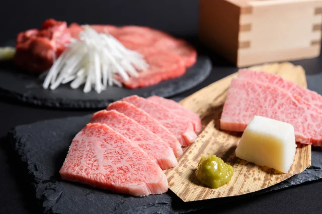 国産牛が安くなる予感!? 8年ぶりに増加した肉用牛の飼育数が示す畜産の大規模化