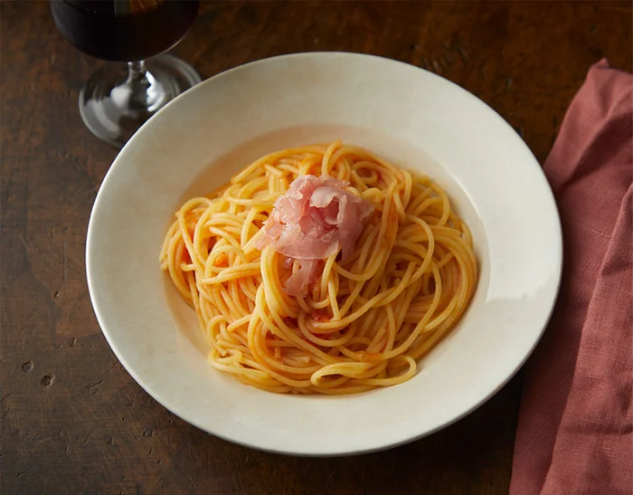 フレッシュトマトを煮詰めたら、驚きの本格味に！ 長く作り続けたい「トマト生ハムパスタ」